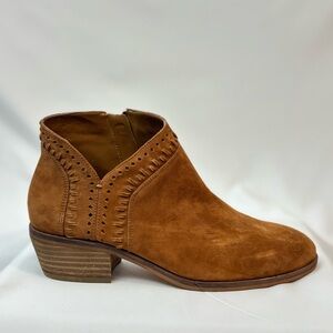 Women’s Vince Camuto Suede Ankle Booties - Parrla Size 7